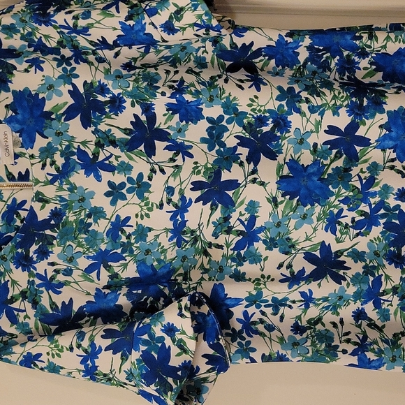 Floral shift dress - Picture 2 of 10